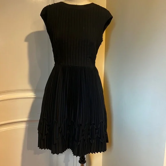 Ted Baker London | Dresses | Ted Baker London Black Pleated Dress | Poshmark